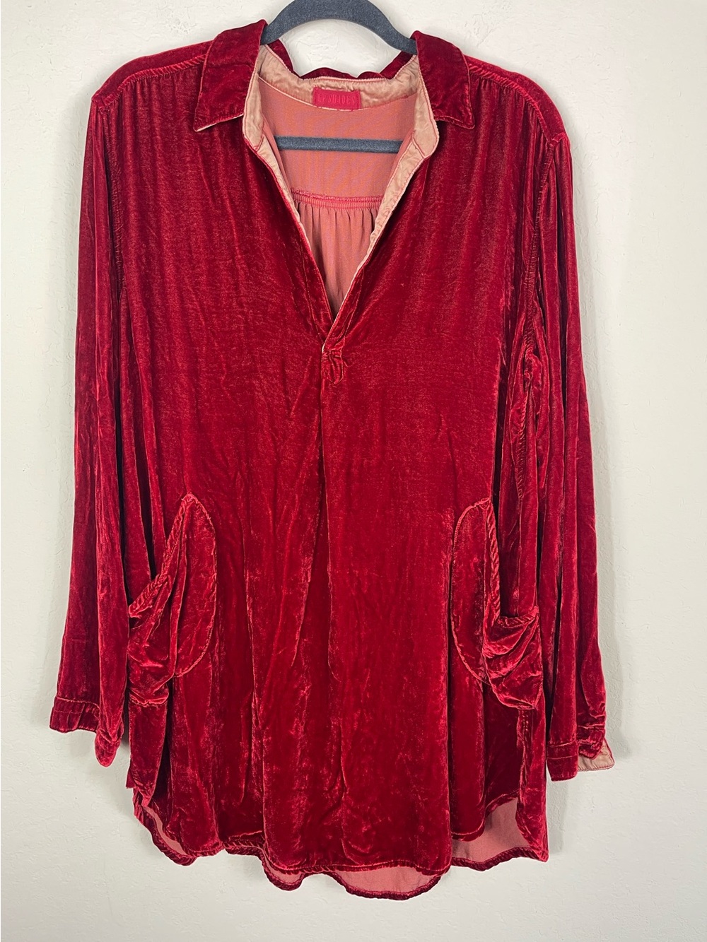 CP Shades Crushed Velvet Teton Tunic Top Red Size Large